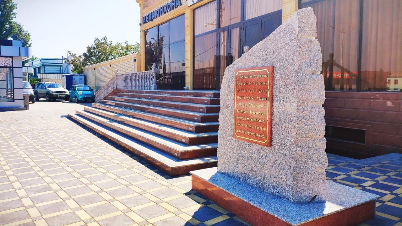 Hotel Buston Chkalovsk Exterior photo